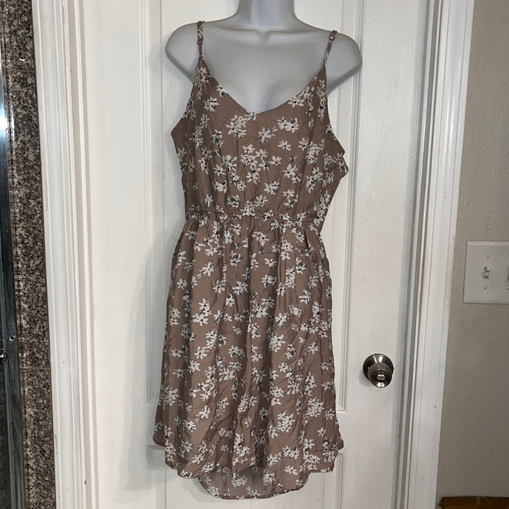 Divas Plus Bouique floral dress